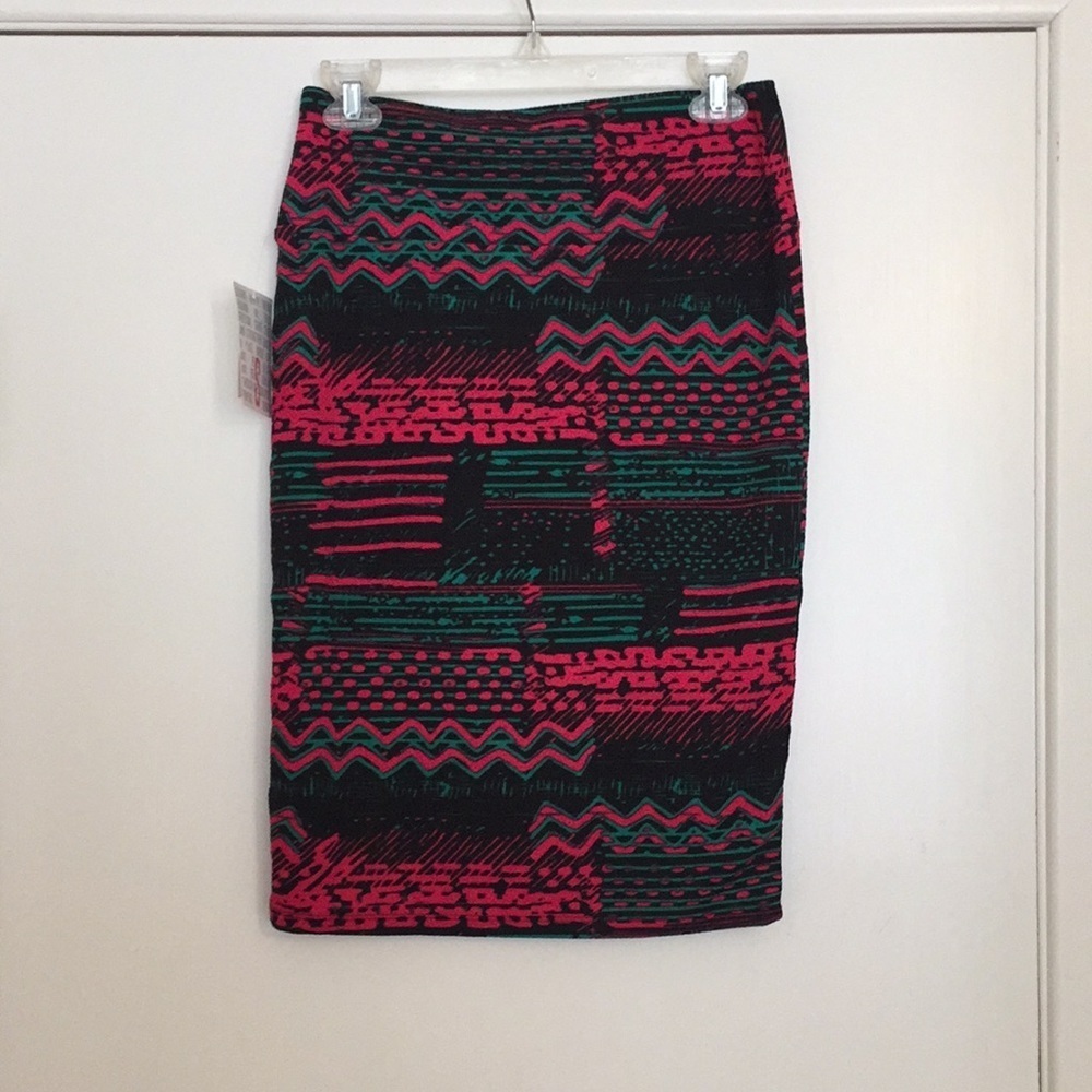 S‎ LuLaRoe Cassie Skirt